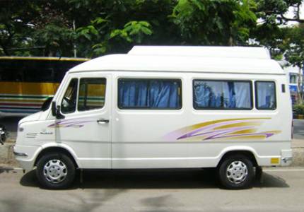 Tempo Traveller 12 Setaer